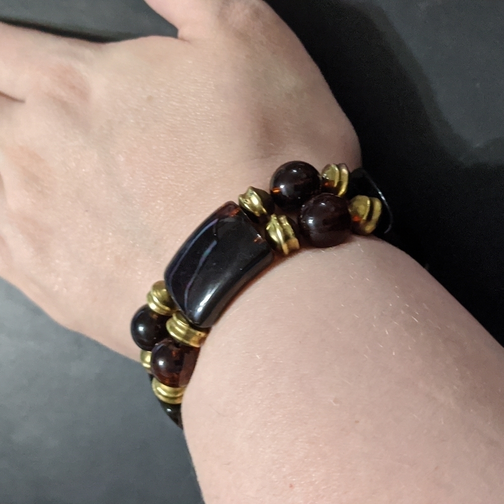 𝅺Gold Tone Brown Beaded Stretchy Elastic Statement Bracelet